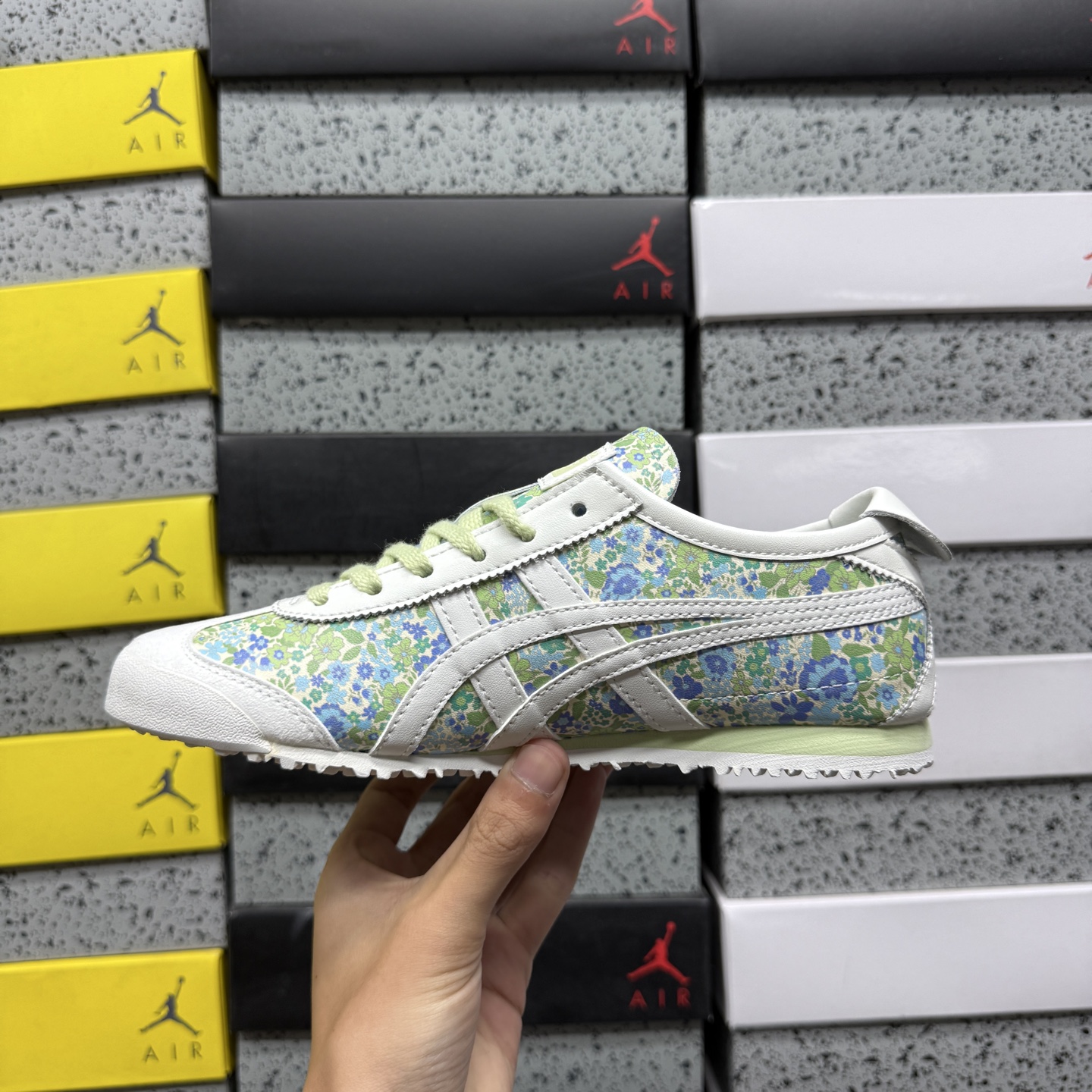 Onitsuka Tiger Mexico 66 1183C564-300 2