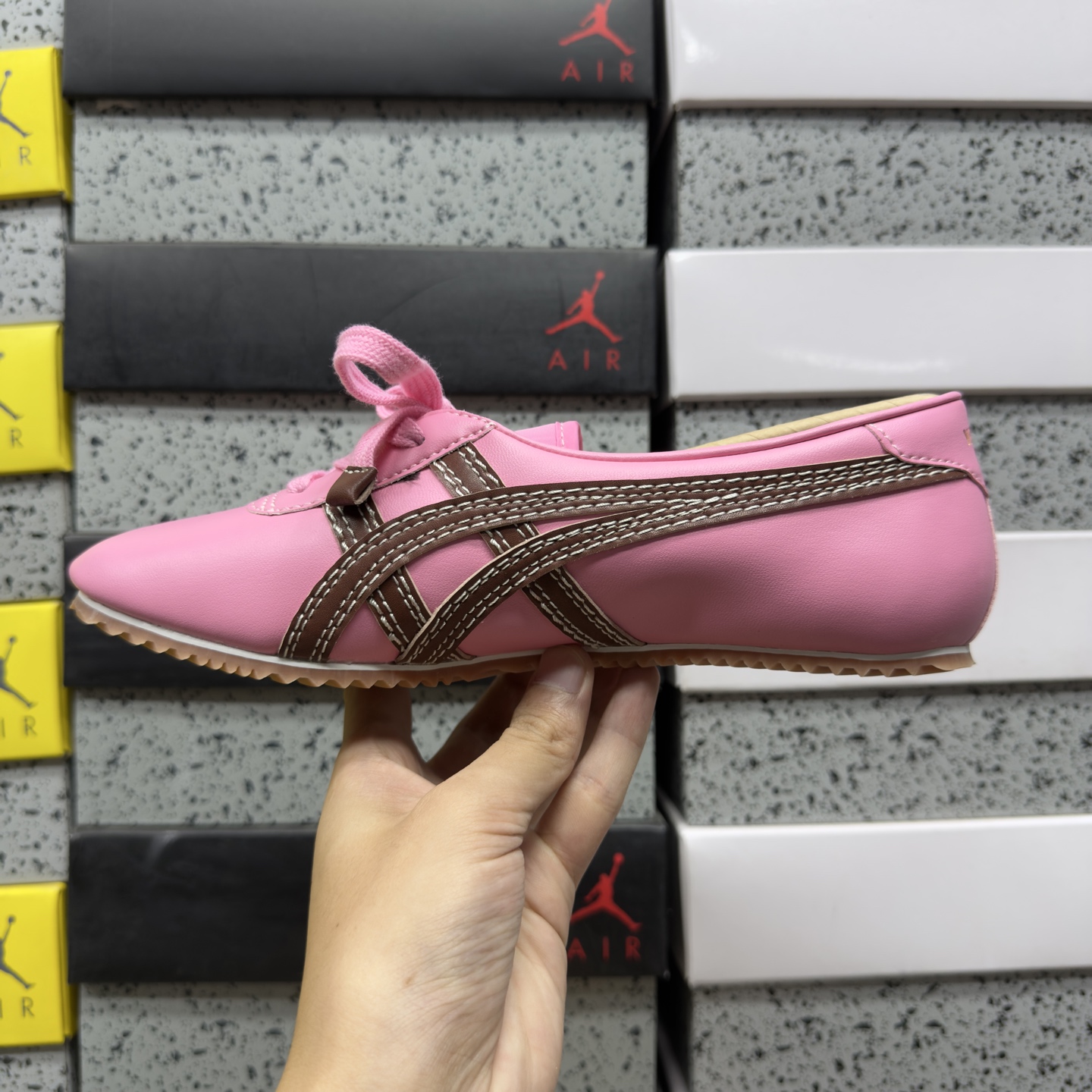 Onitsuka Tiger Mexico 66 1A17737-2P5FJ 2