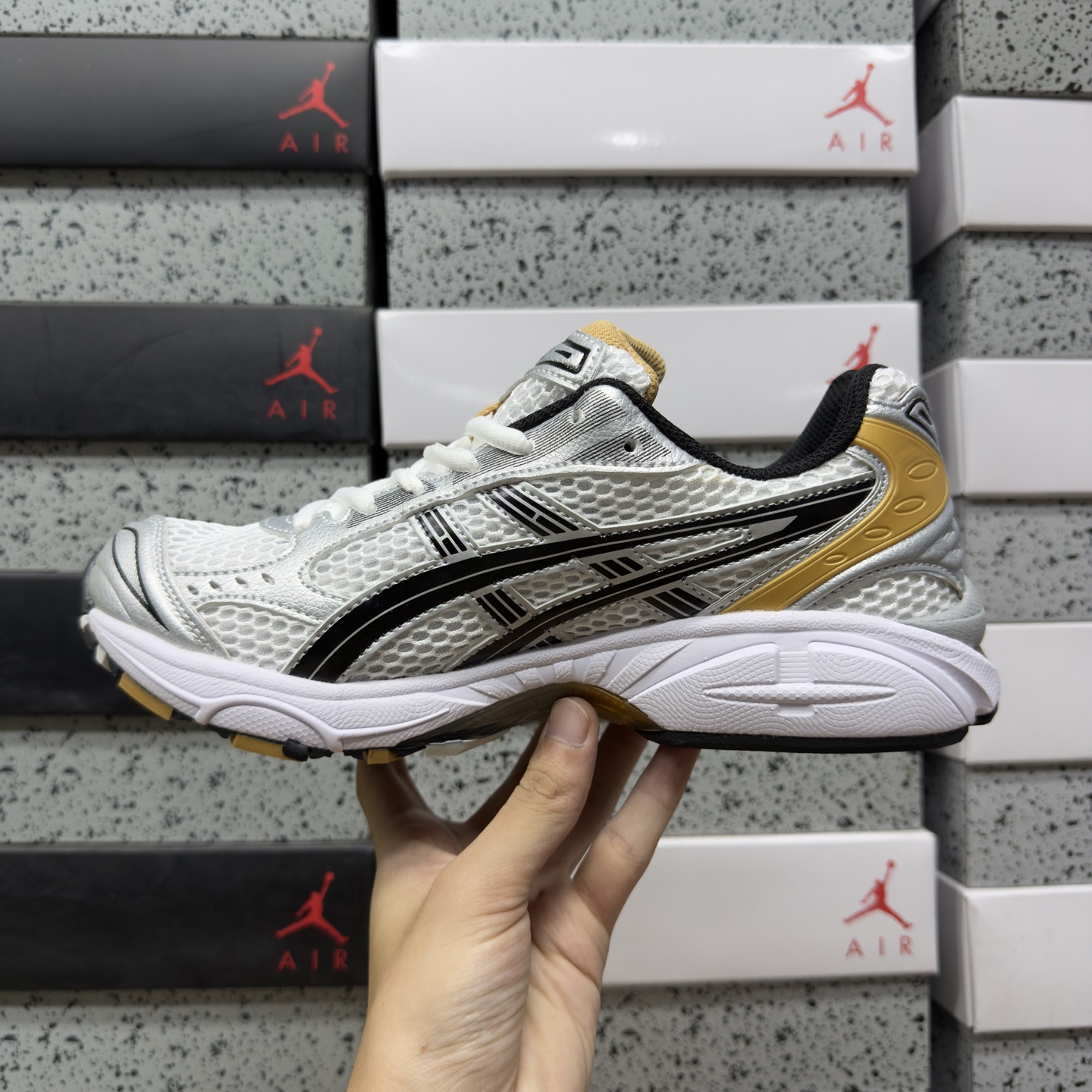 ASICS Gel-Kayano 14 1201A019-102 manufacturer view 2
