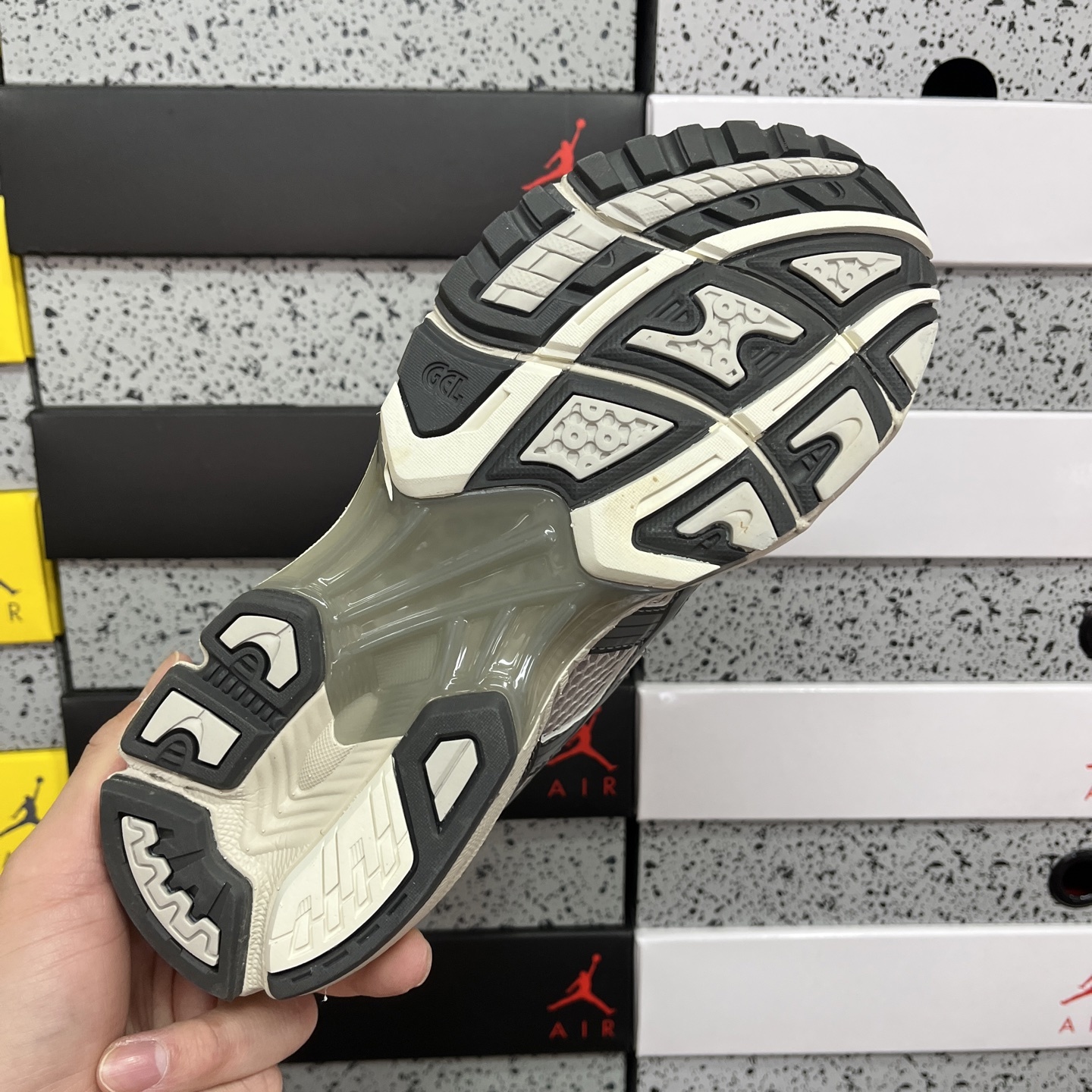 ASICS Gel-Kayano 14 1203A549-022 manufacturer view 2