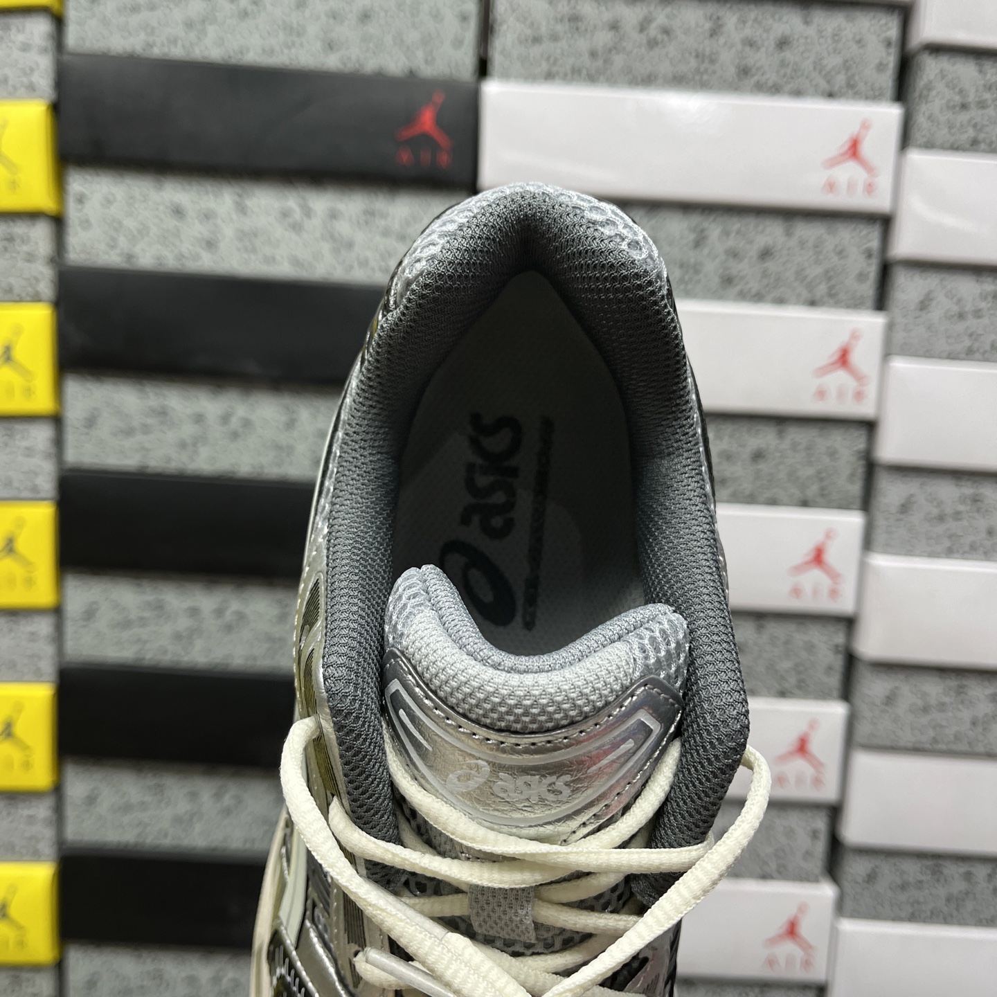 ASICS Gel-Kayano 14 1201A935-001 manufacturer view 3