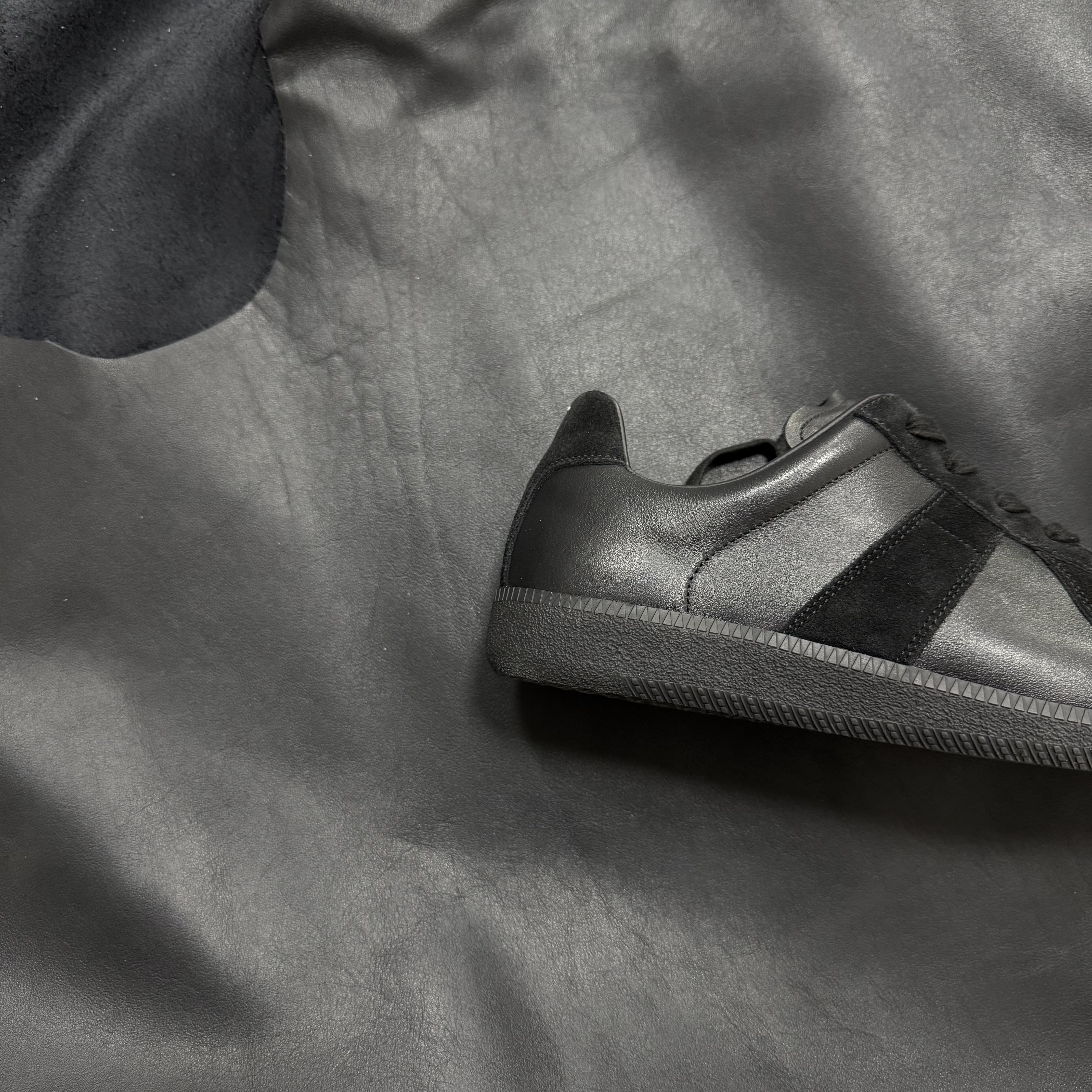Maison Margiela Replica GAT Sneakers — Full Black 4