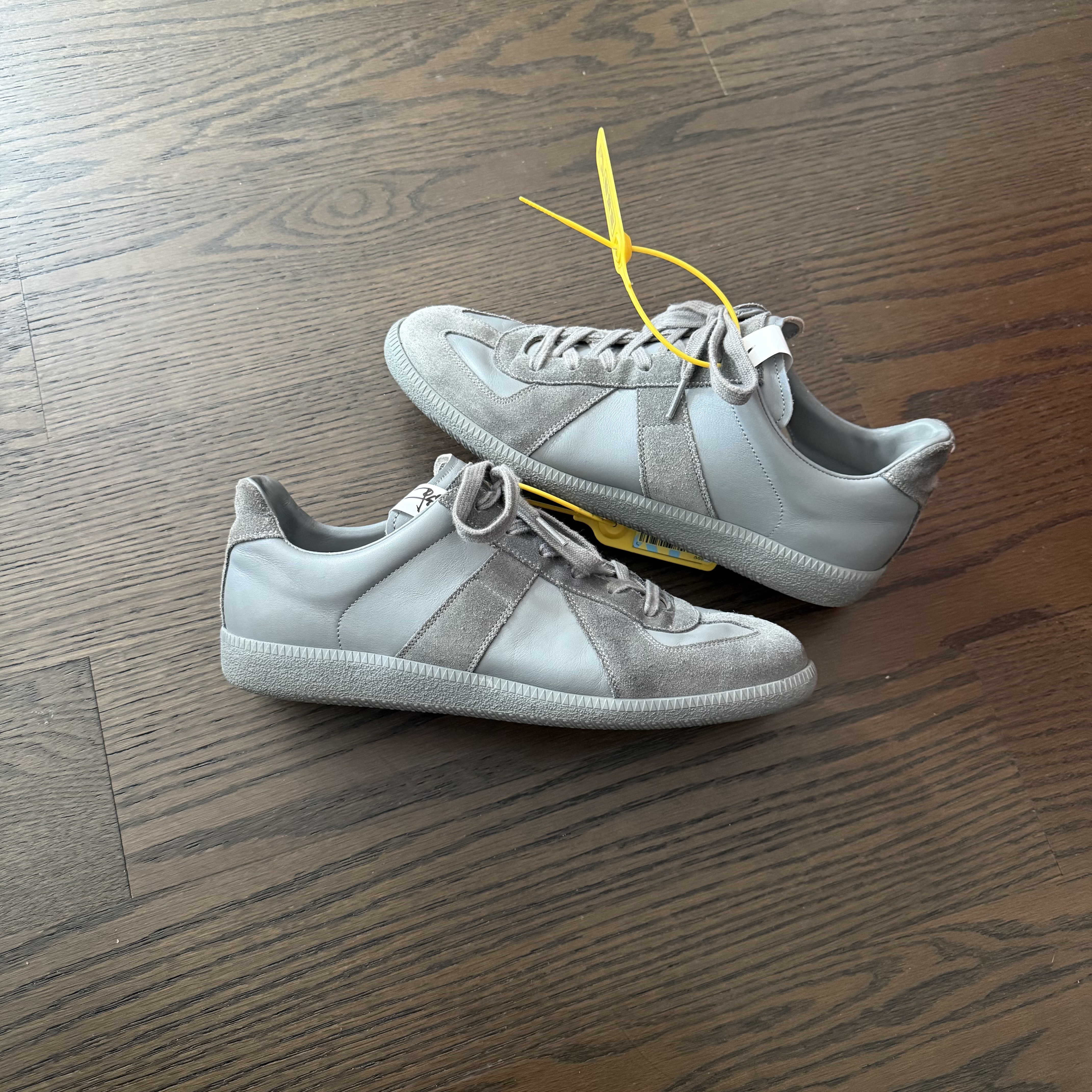 Maison Margiela Replica GAT Sneakers — Ghost Grey