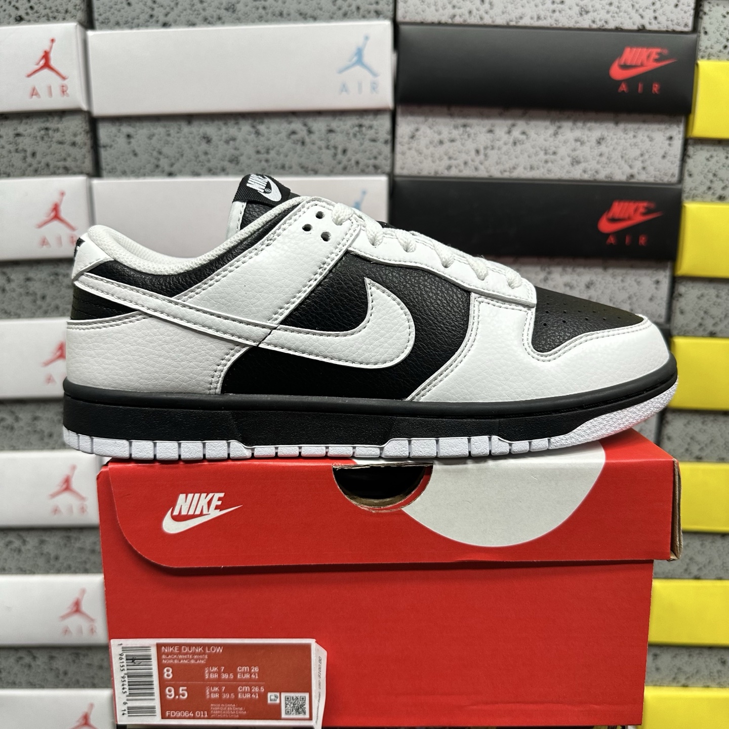 Nike Dunk Low Retro Reverse Panda FD9064-011