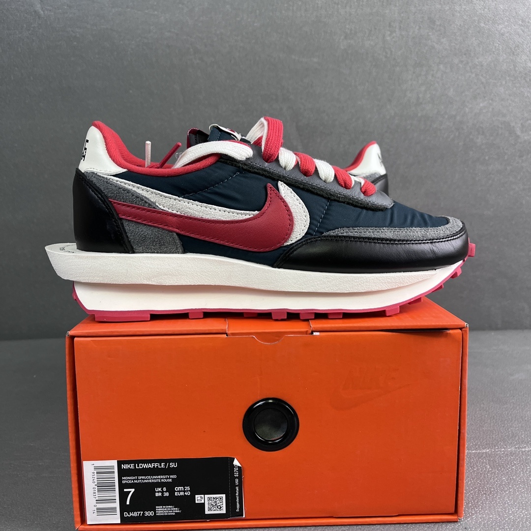 Nike SACAI x NK DJ4877-300