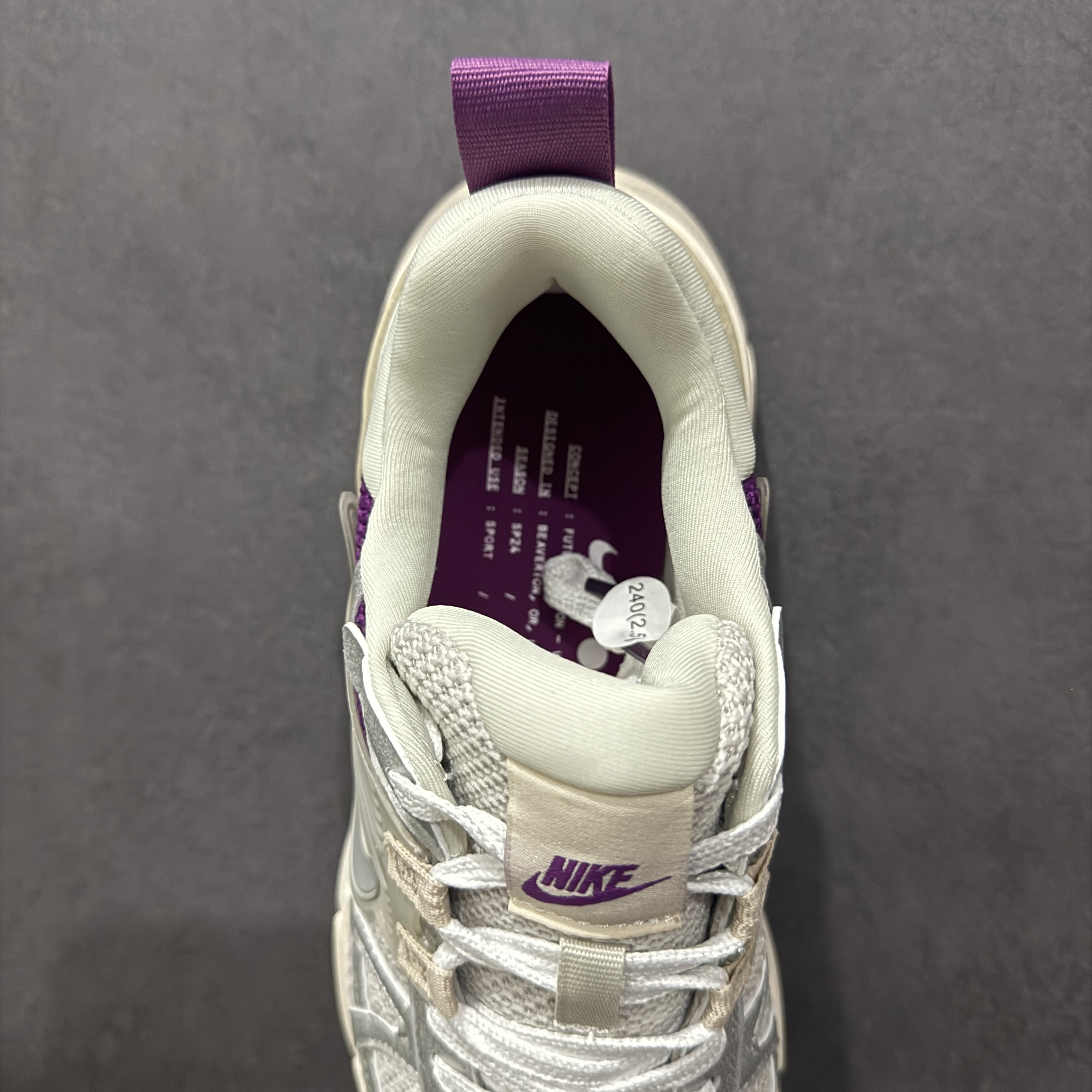 Nike V2K HF4305-072 2