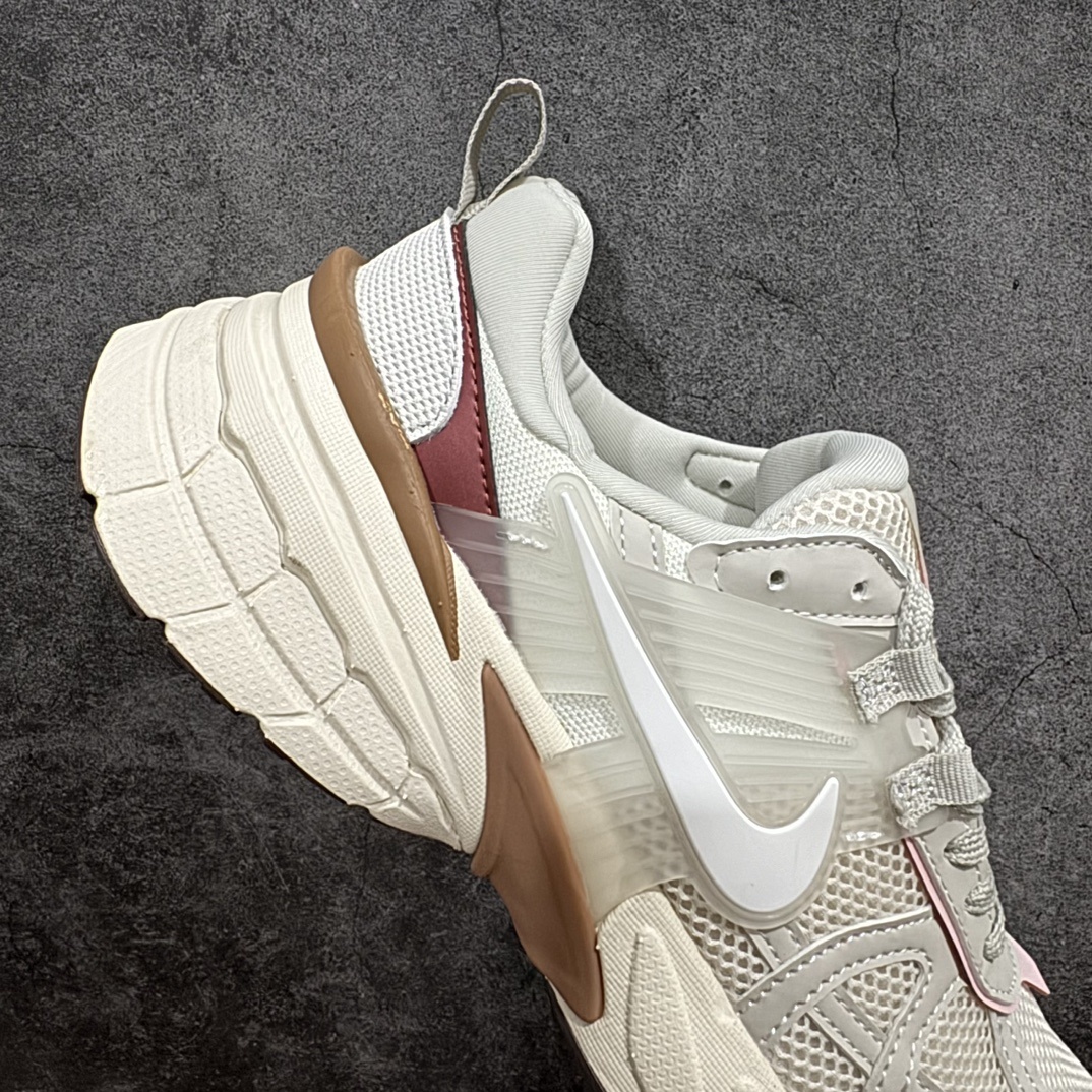 Nike V2K FN0738-107 2