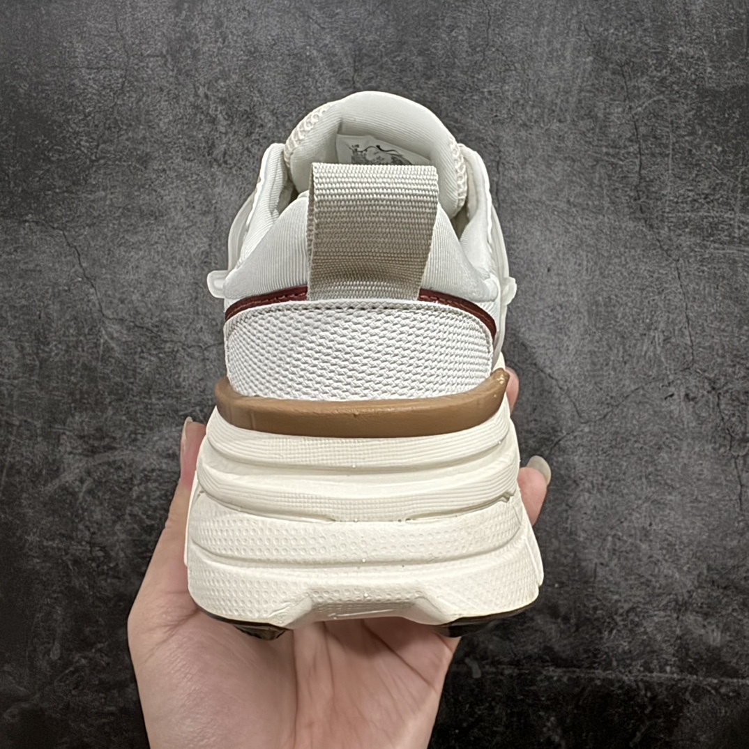 Nike V2K FN0738-107 4