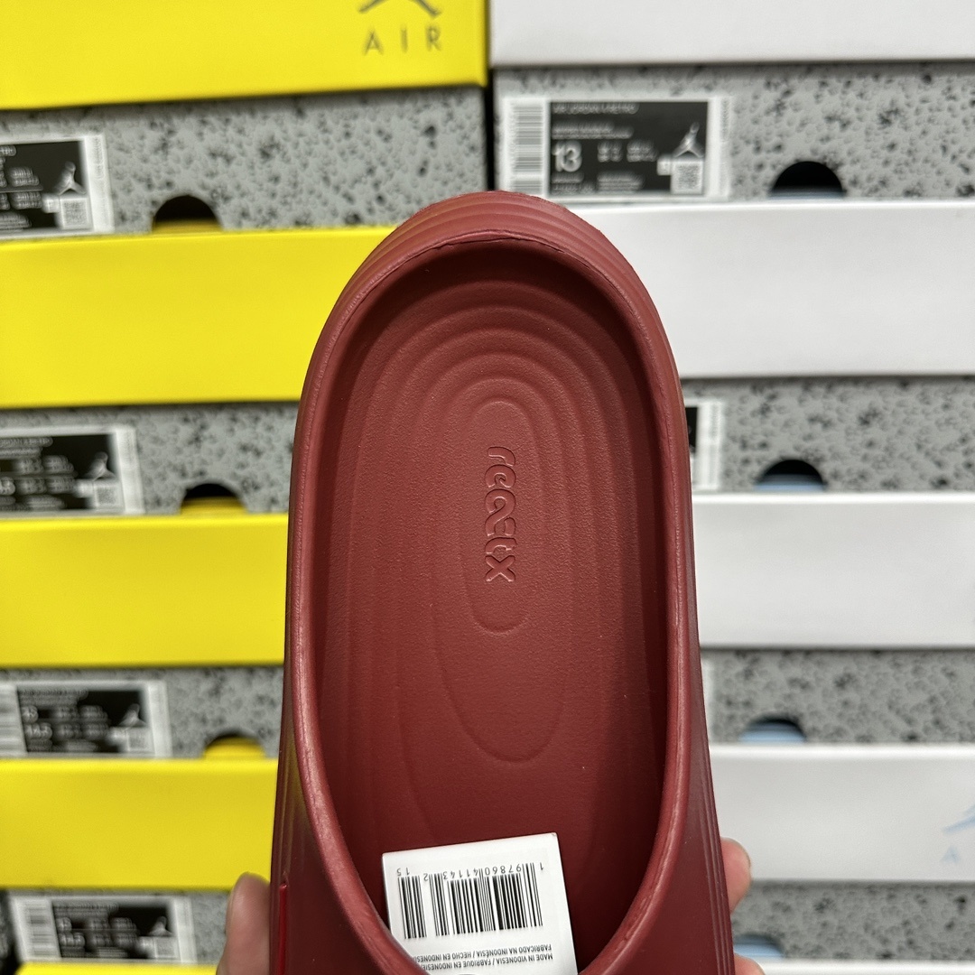 Nike ReactX Rejuven8 HV4479-600 4