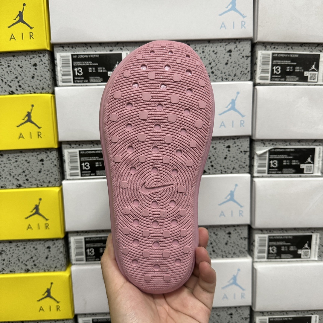 Nike ReactX Rejuven8 HV5060-600 2