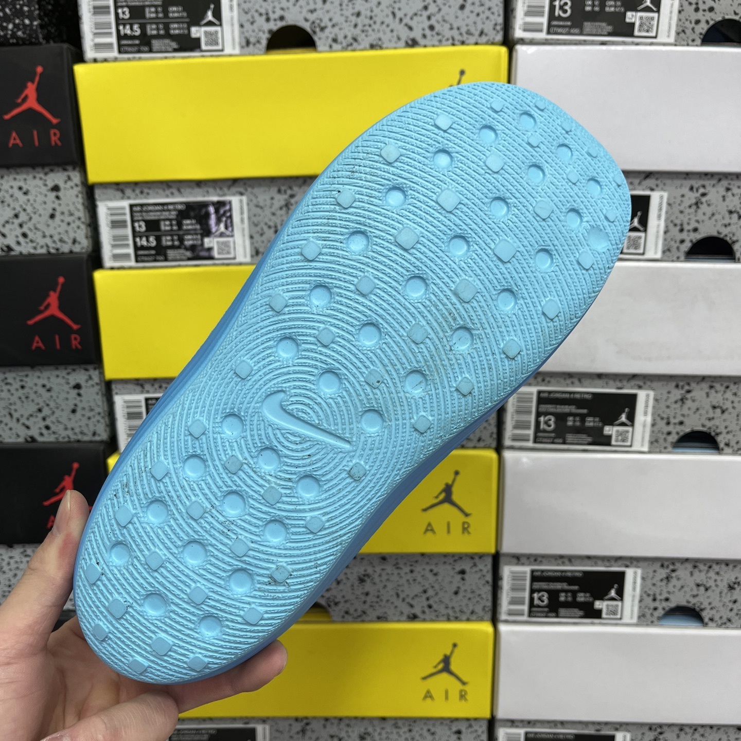 Nike ReactX Rejuven8 HV4479-400 2