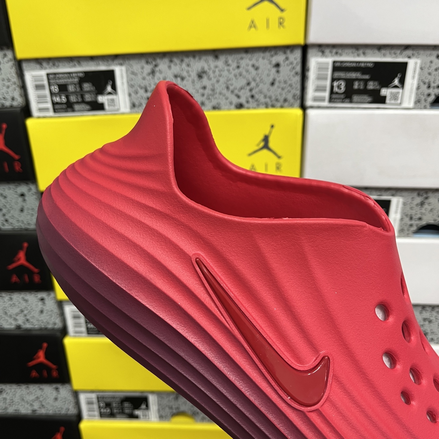 Nike ReactX Rejuven8 HV5060-601 3