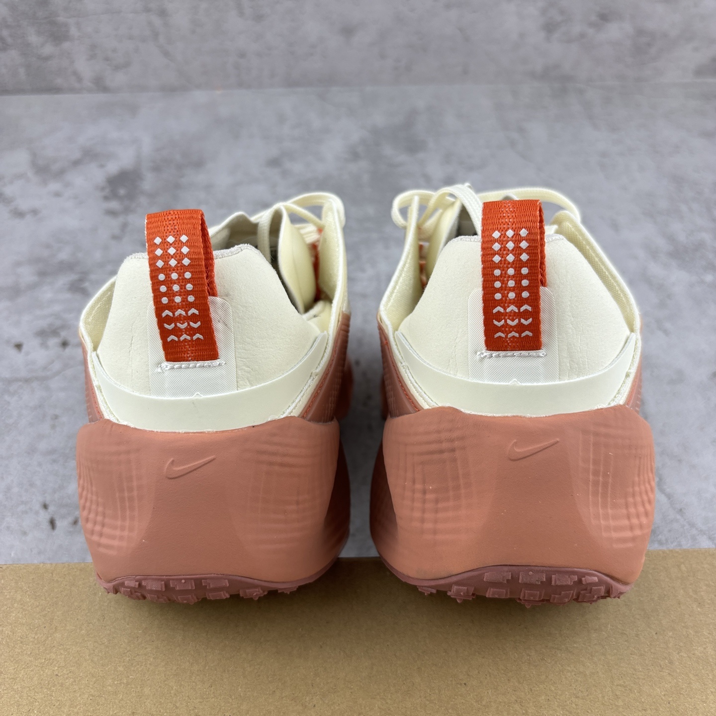 Nike HYEIN SEO x Ava Rover Ava Rover DX4215-204 2