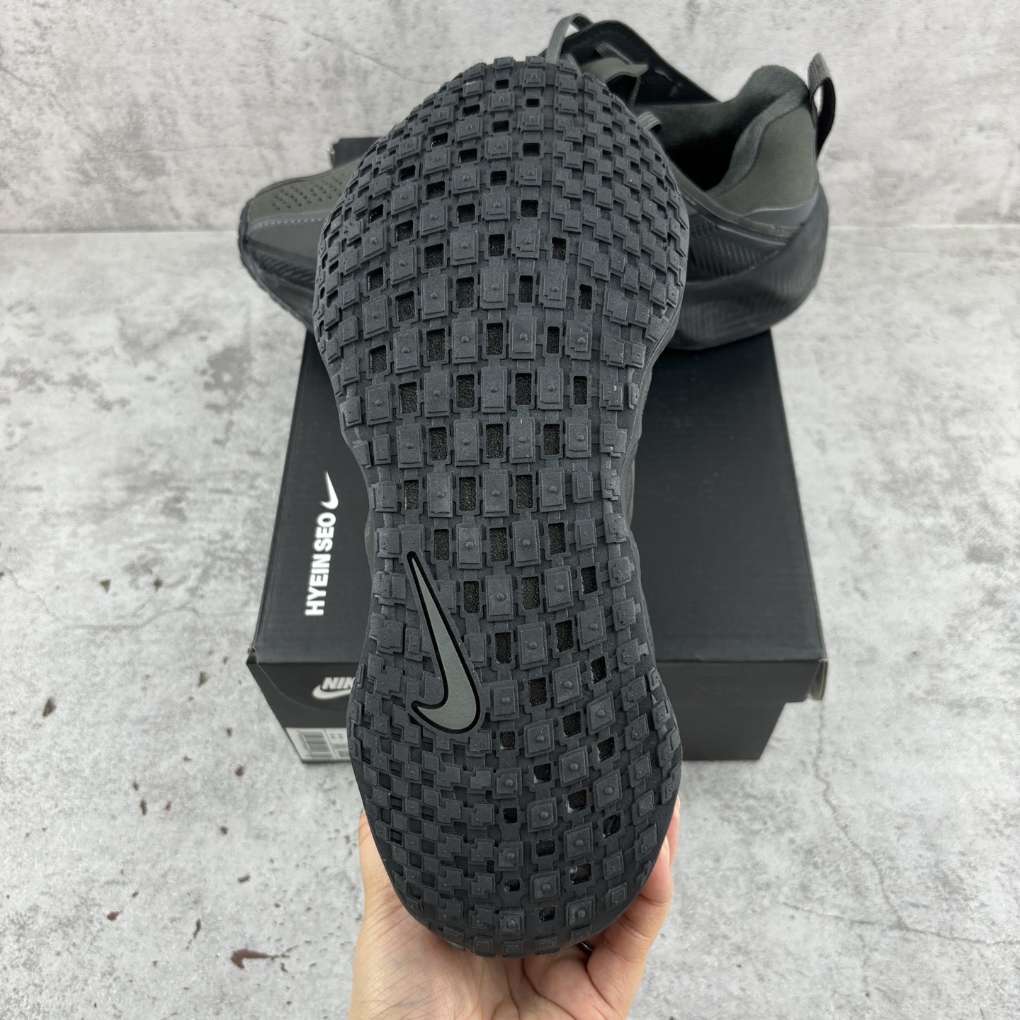 Nike HYEIN SEO x Ava Rover Ava Rover HQ2863-300 3