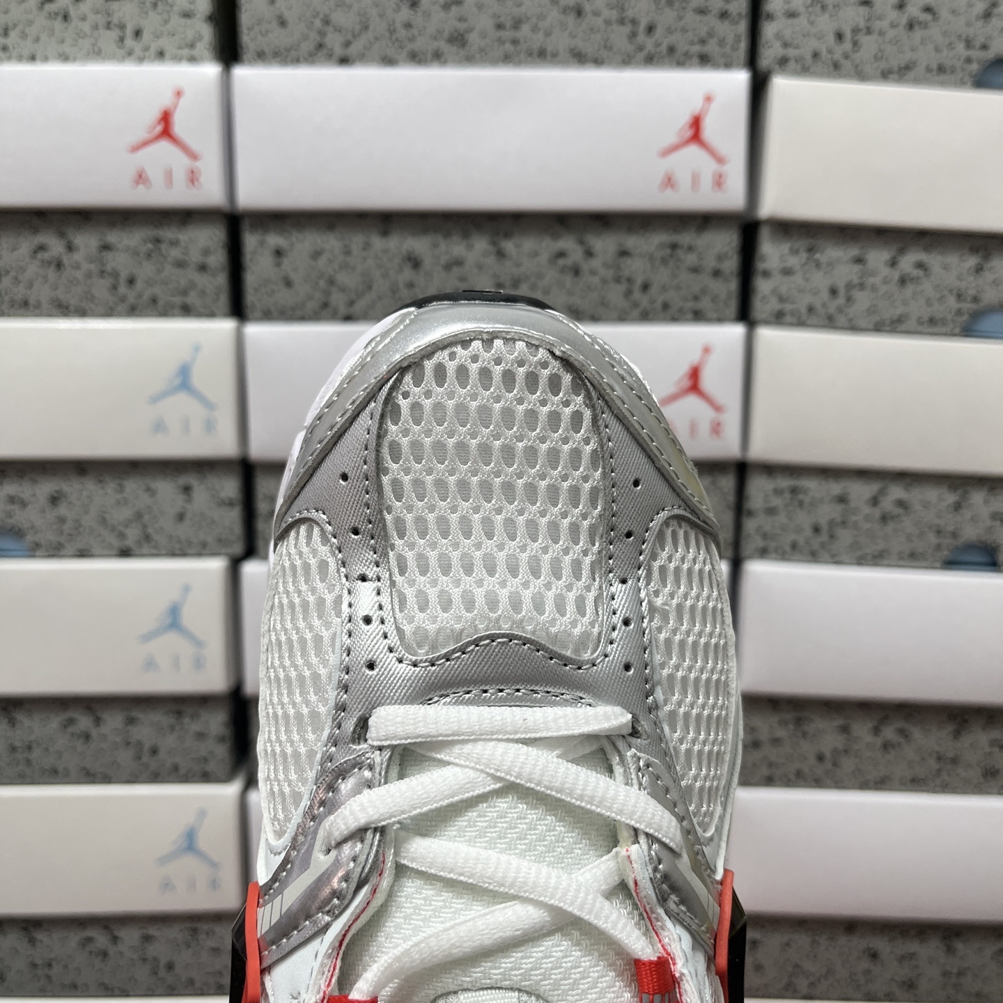 Nike V5 RNR HQ7901-100 3