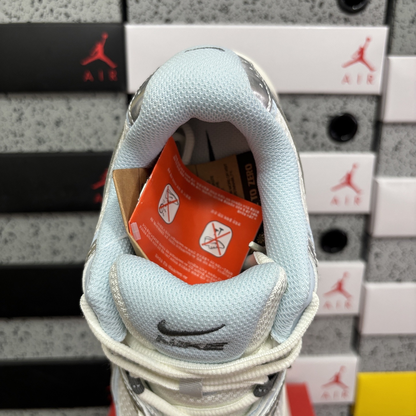 Nike V5 RNR HQ7901-103 3