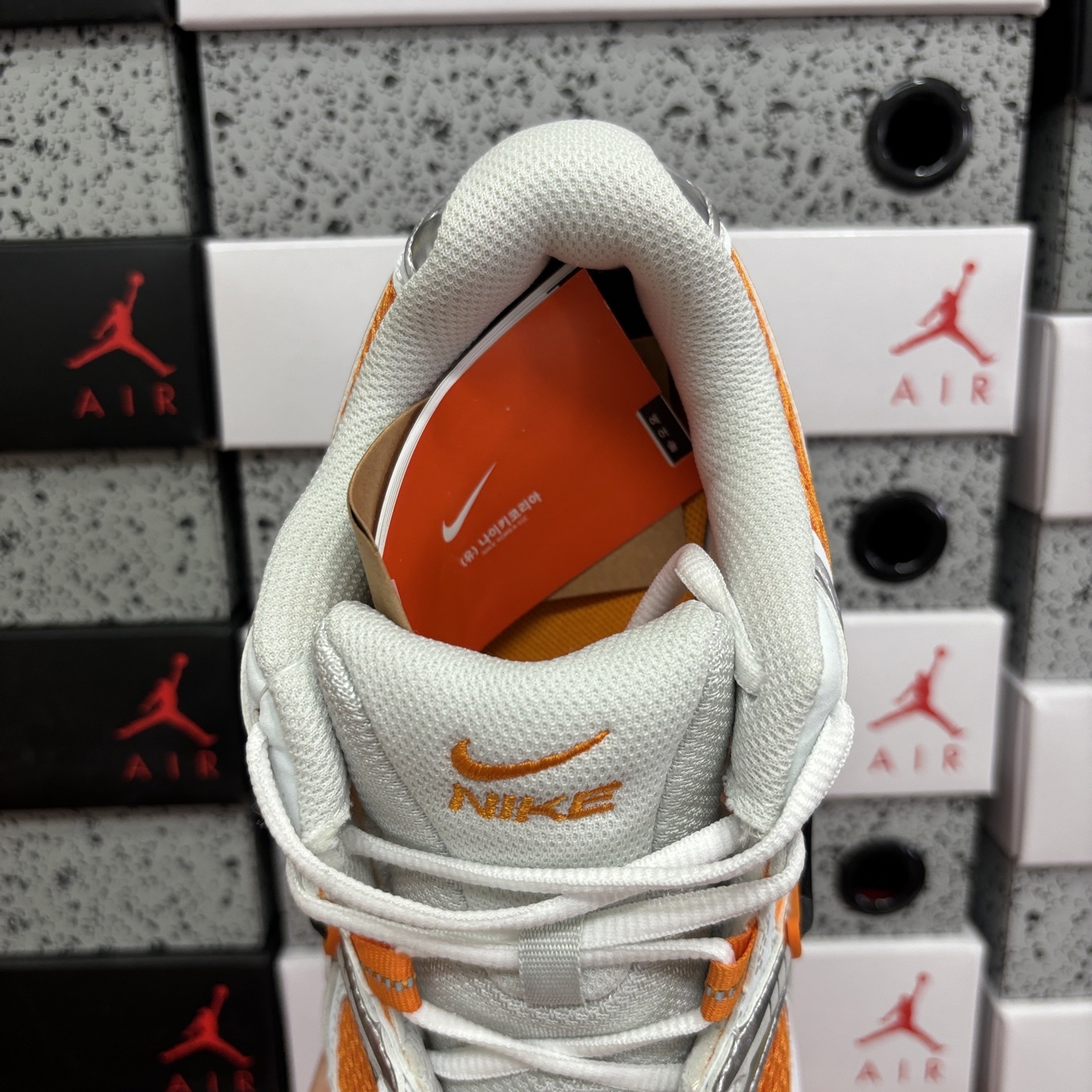 Nike V5 RNR HJ5228-800 3