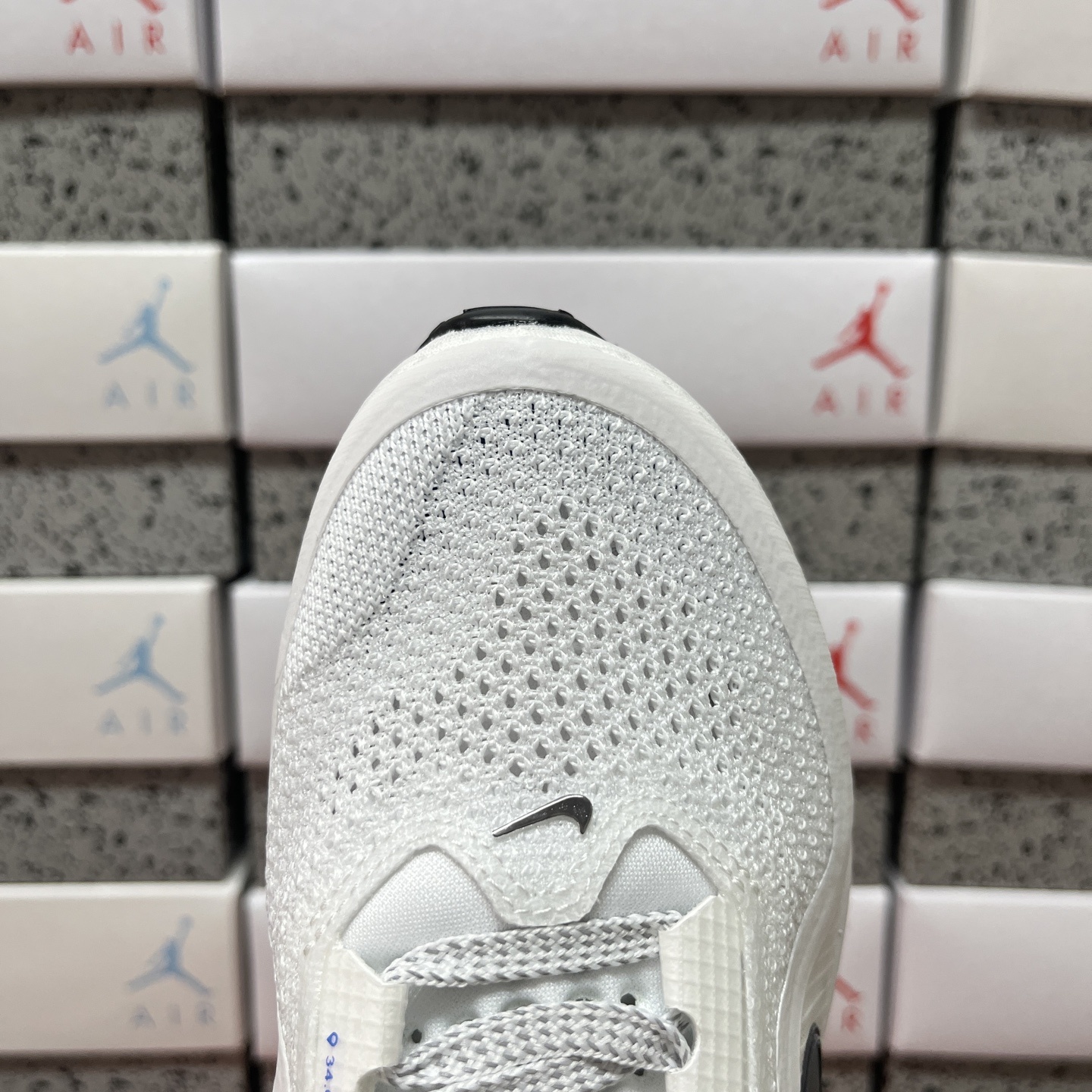 Nike Pegasus Premium Airscape HQ2592-104 manufacturer view 3