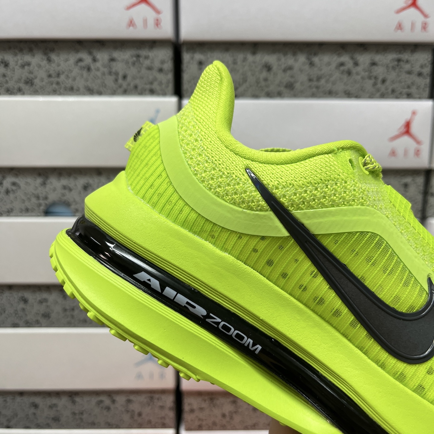Nike Pegasus Premium Airscape HQ2592-700 manufacturer view 4