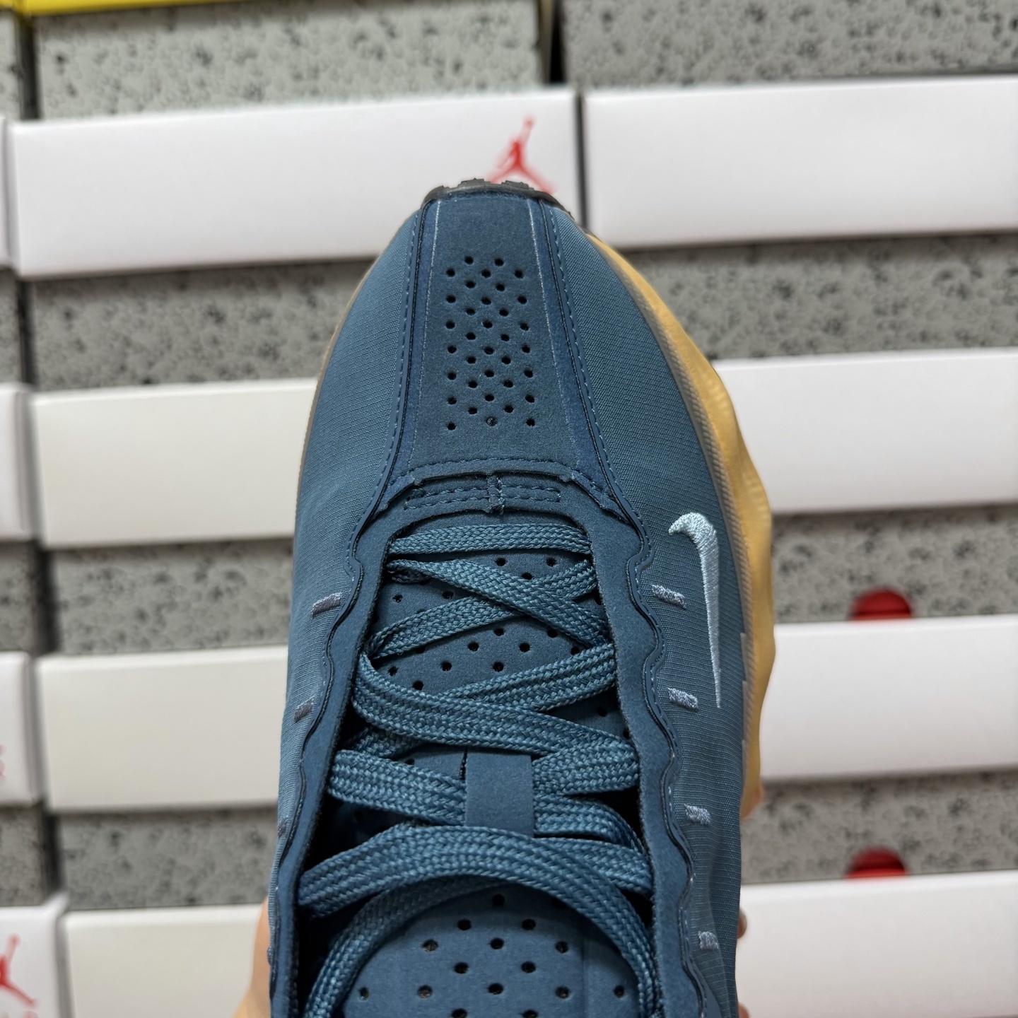 Nike HYEIN SEO x Ava Rover Ava Rover DX4215-404 4