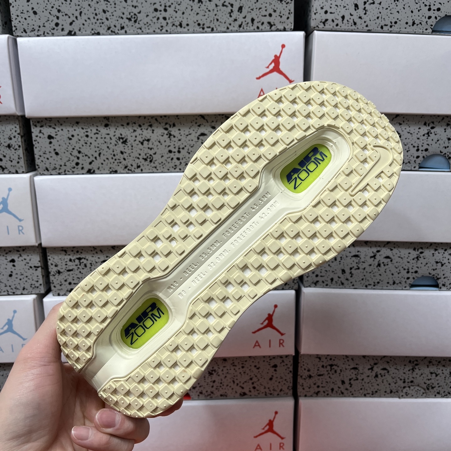 Nike Air Zoom Zoom Premium HQ2050-401 2