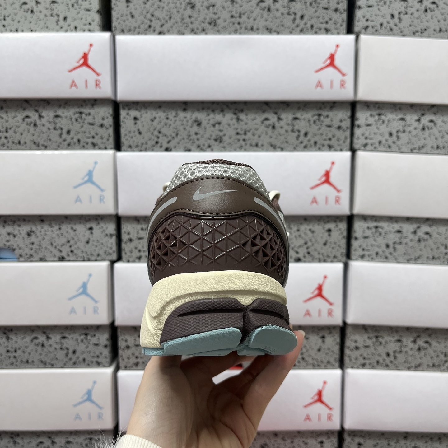 Nike Vomero5 FD9920-022 2