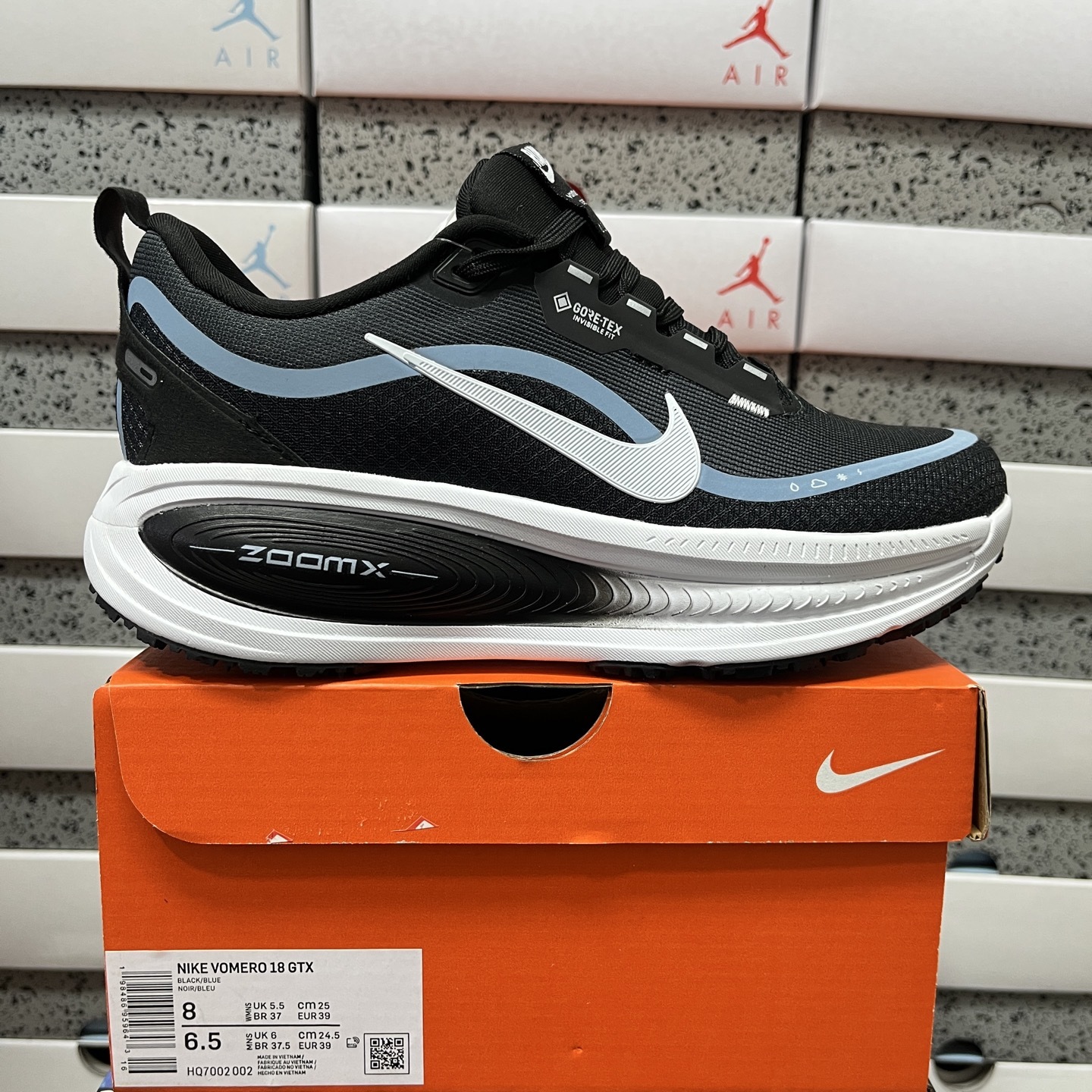 Nike Air Zoom Vomero Plus HQ700-002