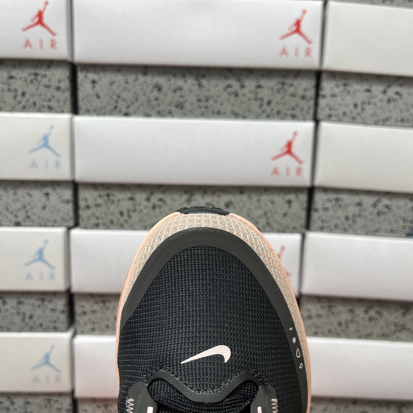 Nike Air Zoom Vomero Plus HQ7002-003 4