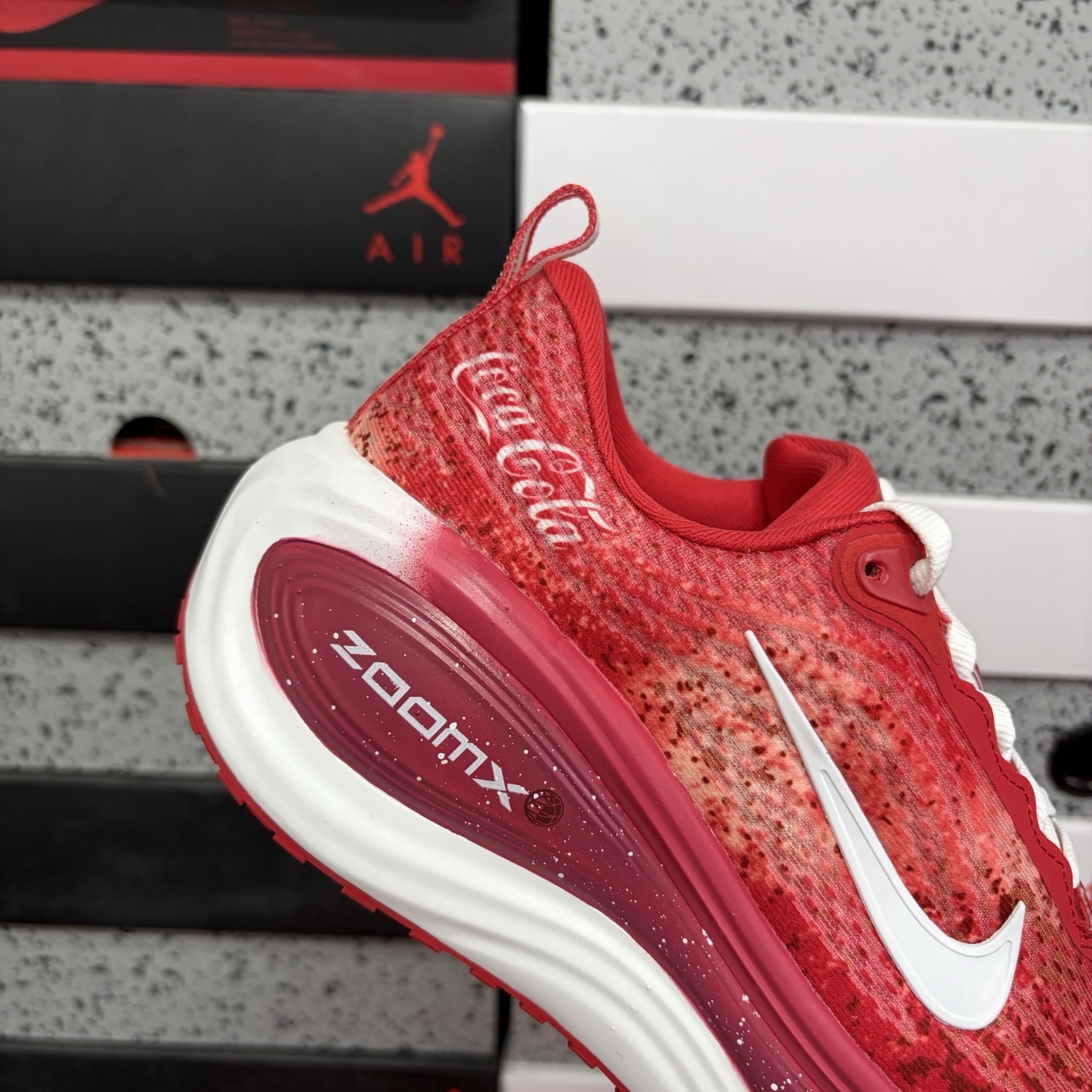 Nike Air Zoom Vomero Plus IM6776-666 4