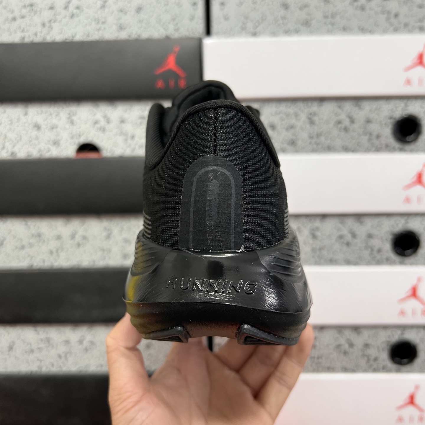 Nike JOURNEY RUN 2 FN0228-220 2