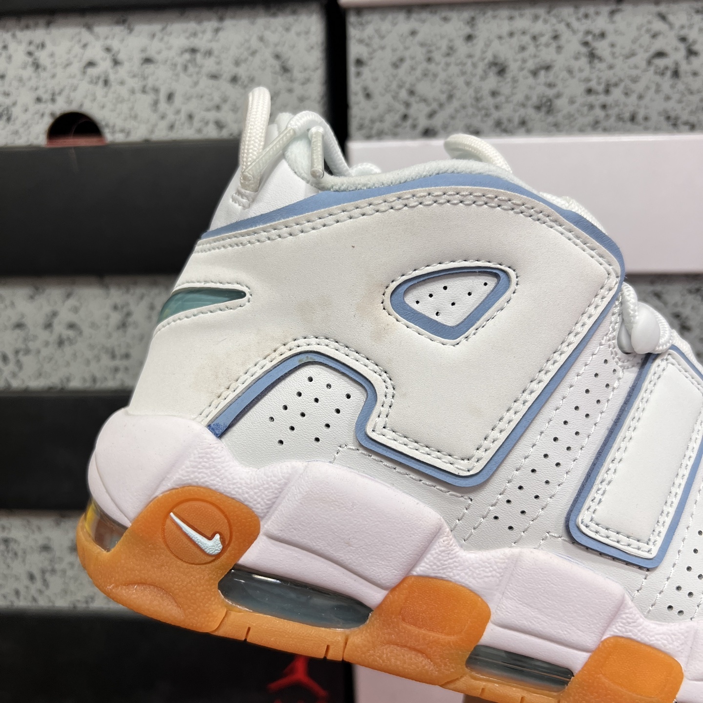 Nike AIR MORE UPTEMPO '96 415082-107 4