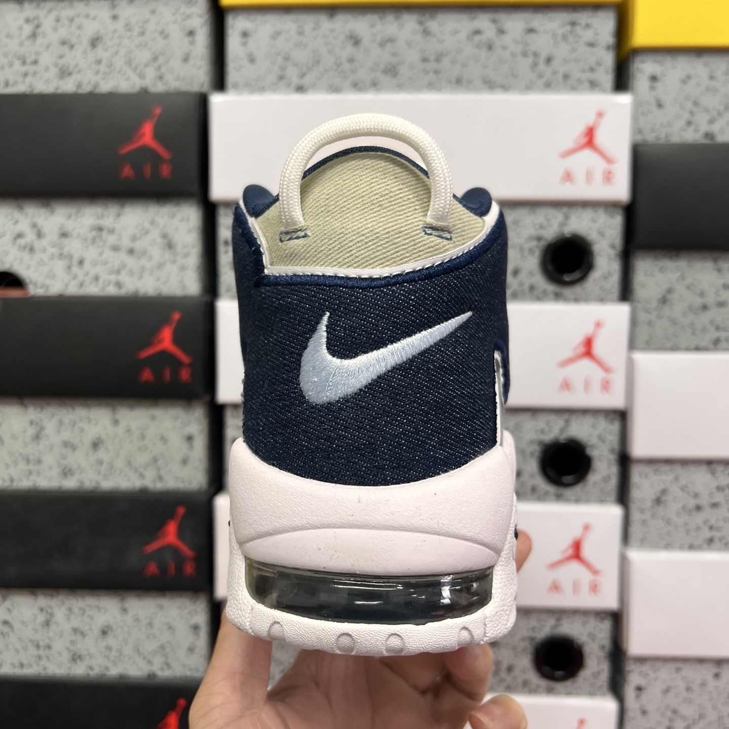 Nike AIR MORE UPTEMPO '96 CJ6125-100 2