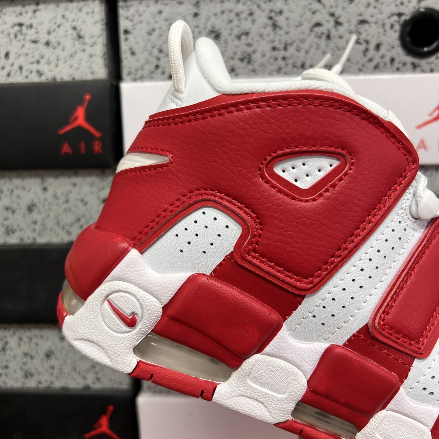 Nike AIR MORE UPTEMPO '96 414962-100 4