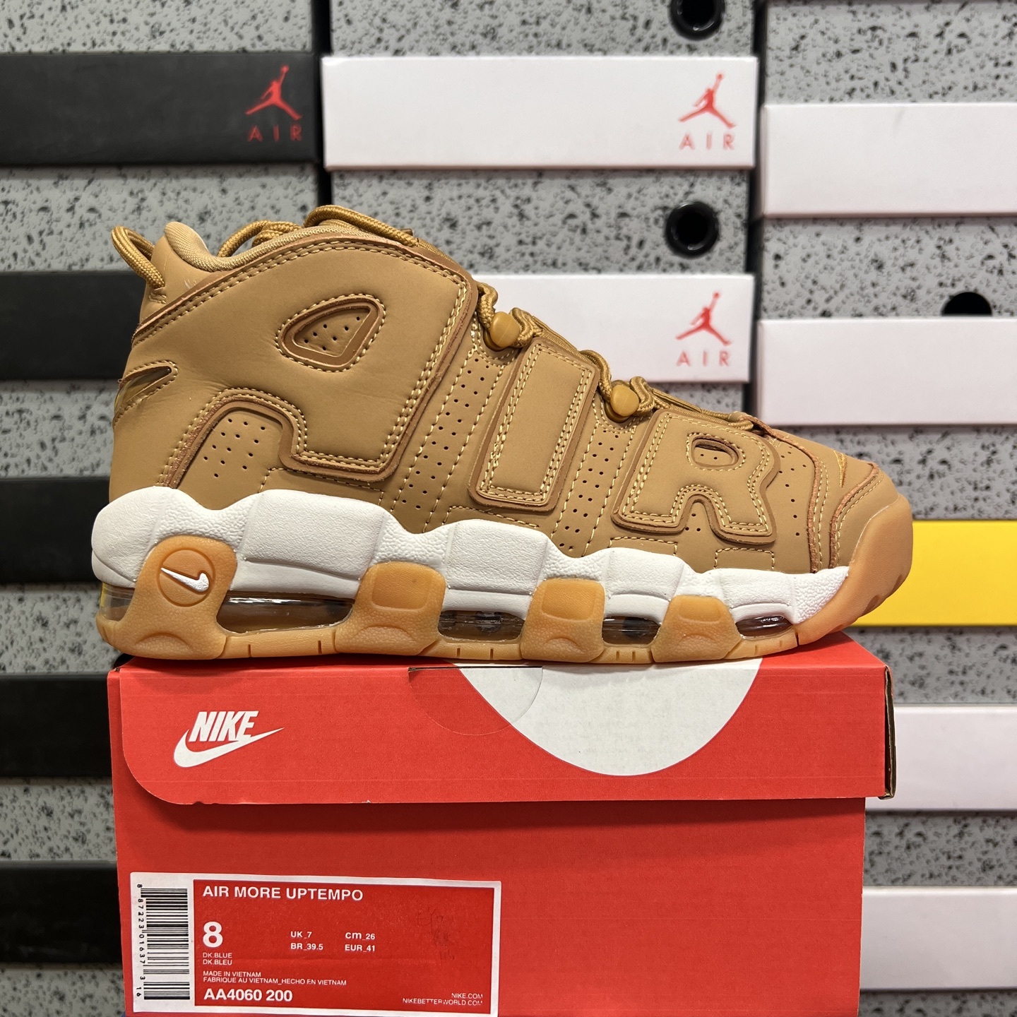 Nike AIR MORE UPTEMPO '96 AA4060-200