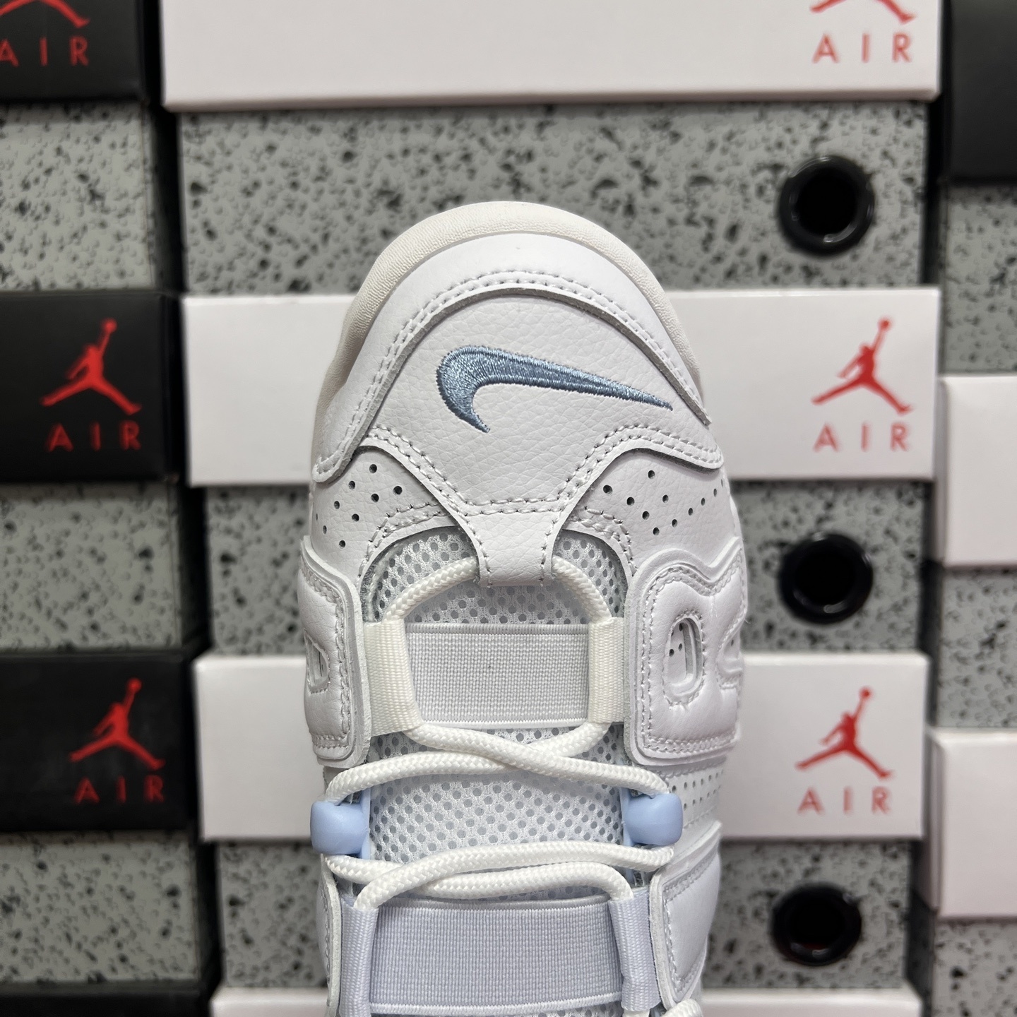 Nike AIR MORE UPTEMPO '96 DJ5159-400 3
