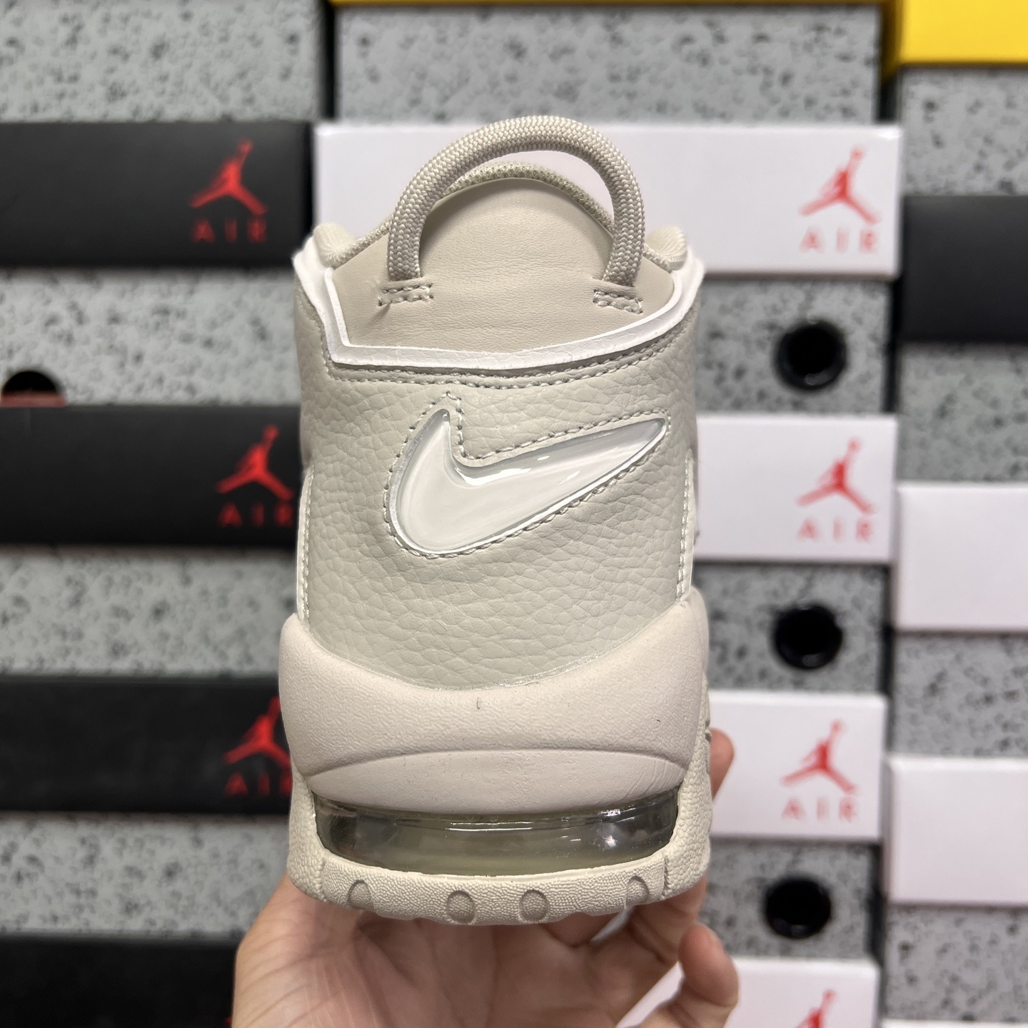 Nike AIR MORE UPTEMPO '96 921948-001 2