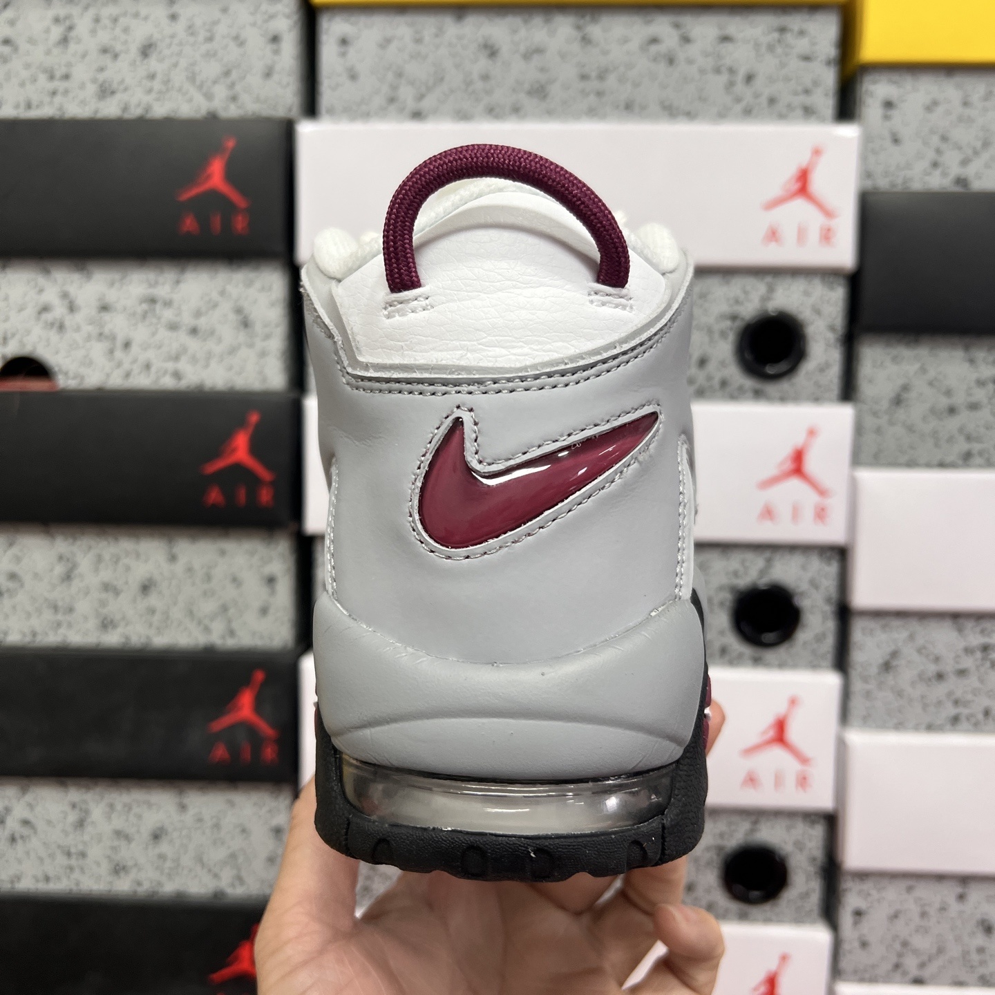 Nike AIR MORE UPTEMPO '96 DV1137-100 2