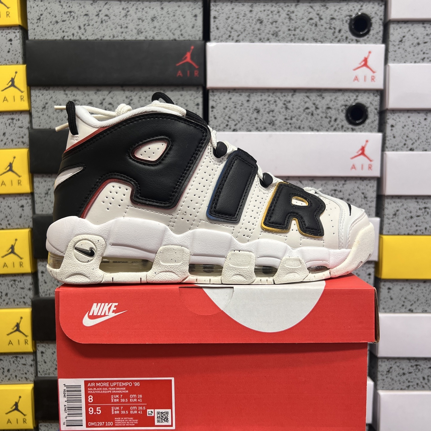 Nike AIR MORE UPTEMPO '96 DM1297-100