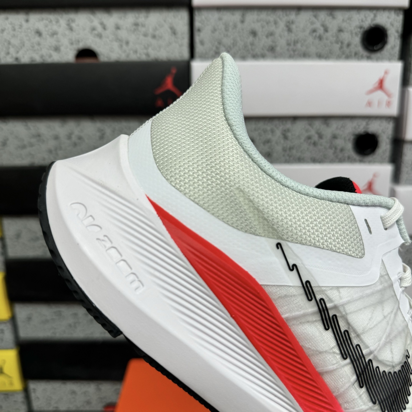 Nike ZOOM WINFLO 8 CW3419-100 3