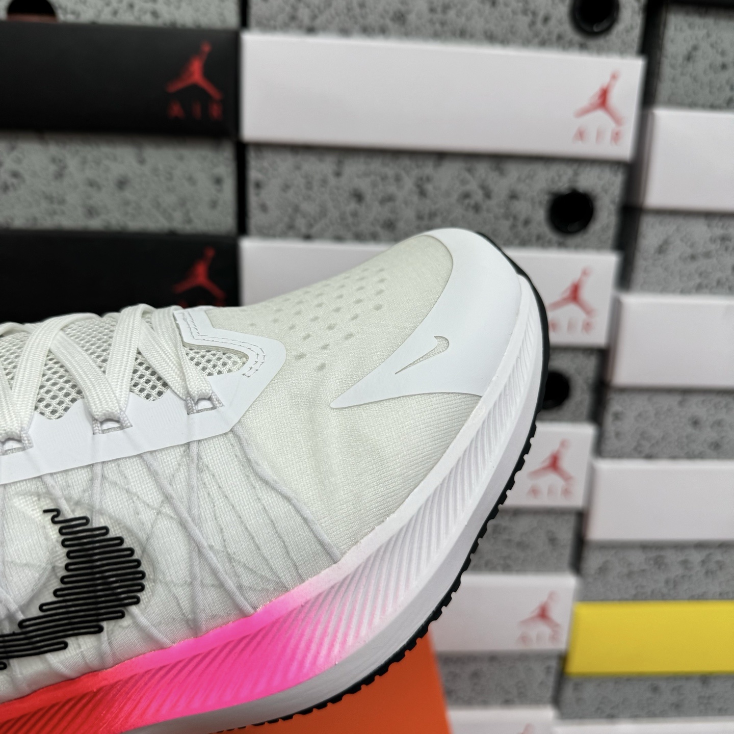 Nike ZOOM WINFLO 8 CW3419-100 4