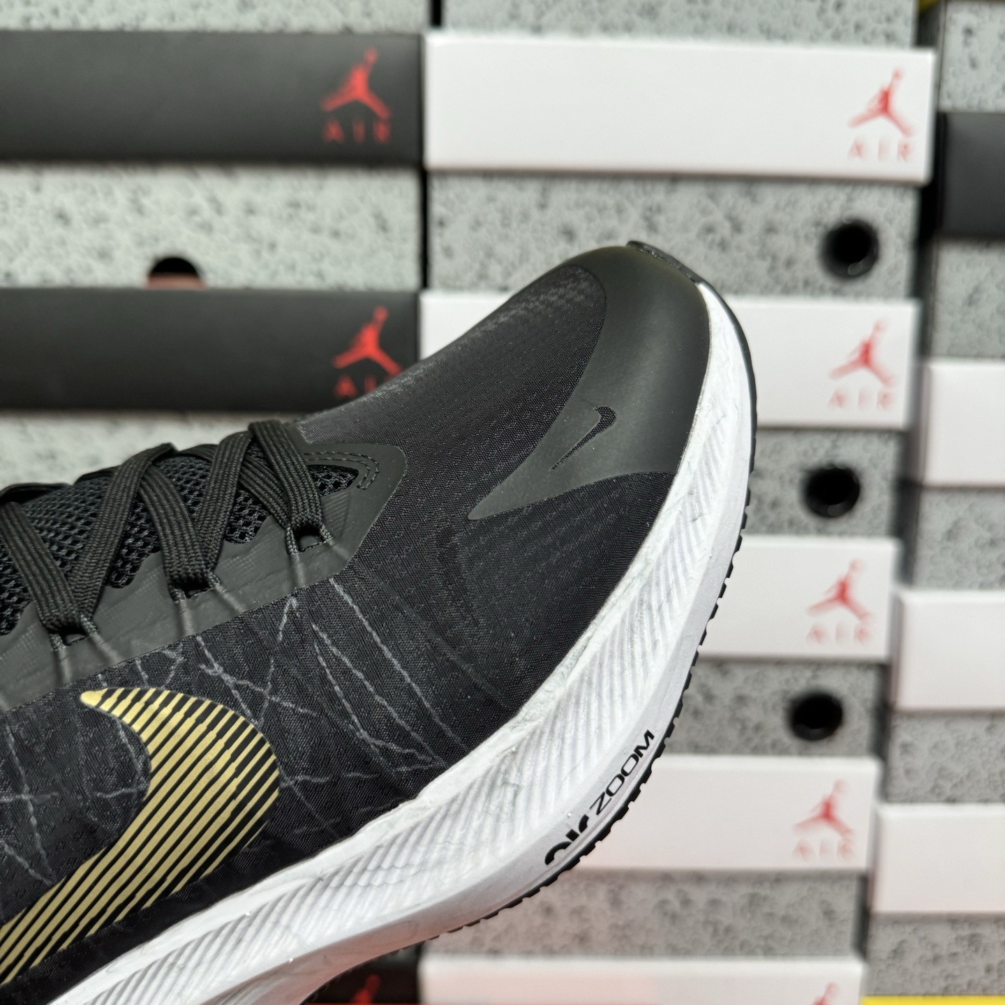 Nike ZOOM WINFLO 8 CW3416-009 4