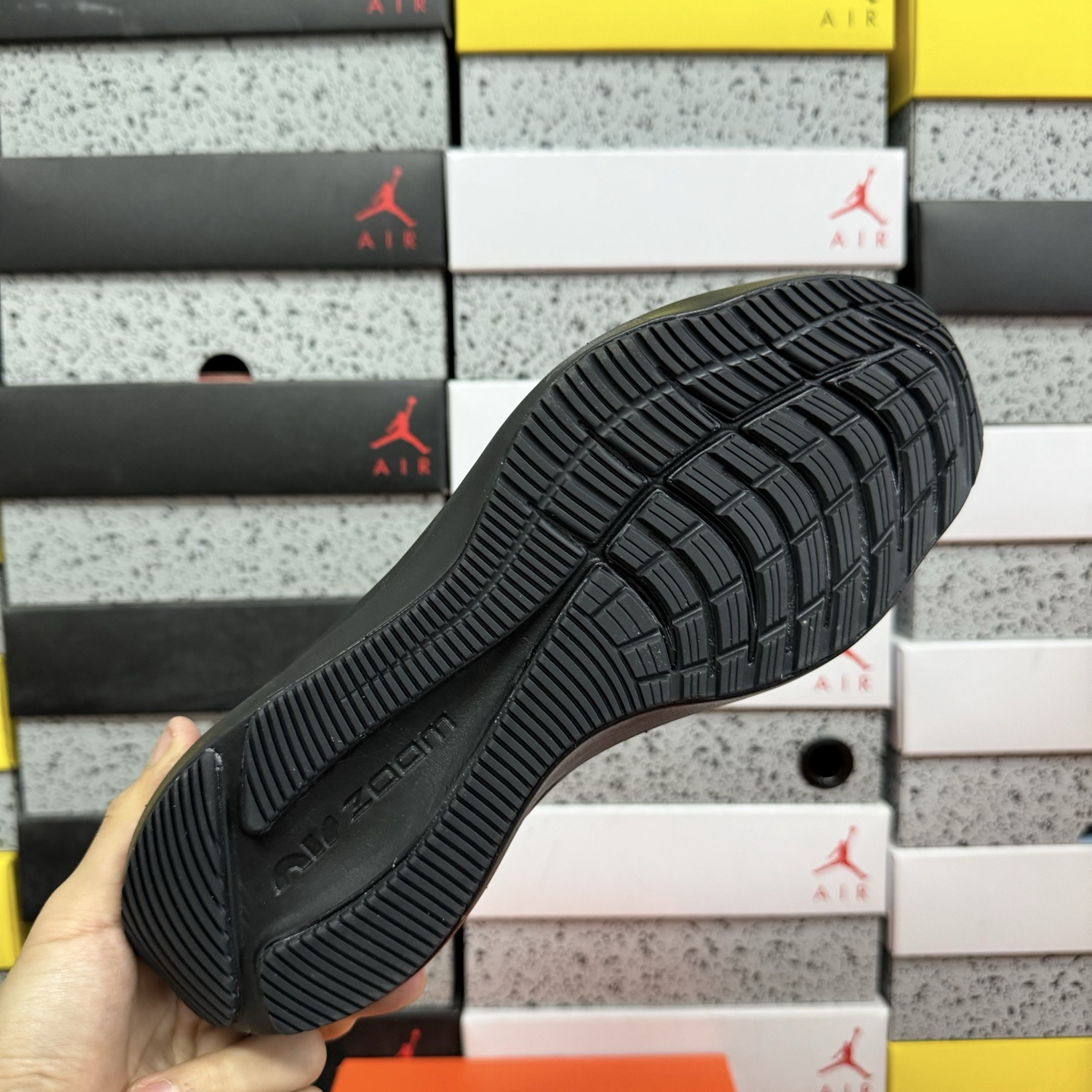 Nike ZOOM WINFLO 8 CW3419-002 2
