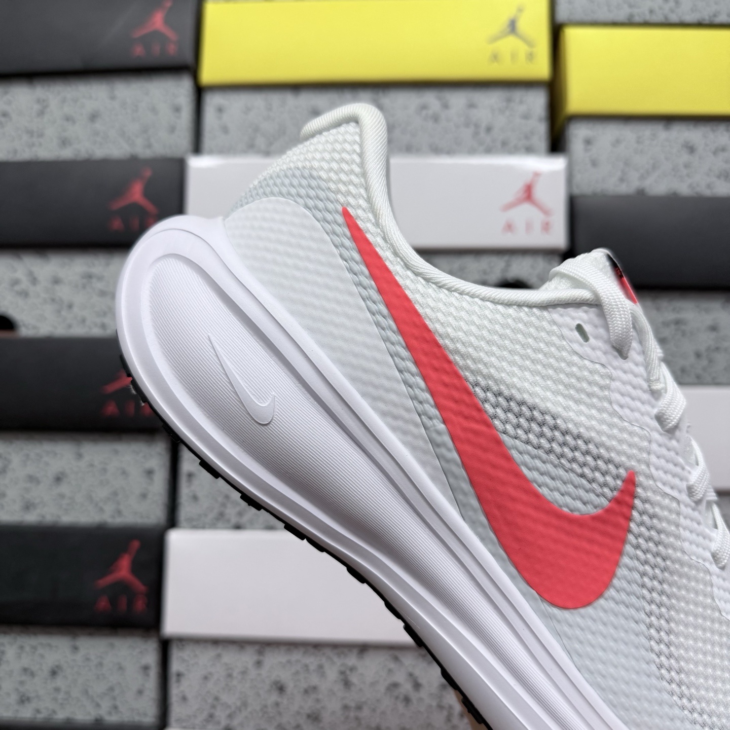 Nike ZOOM WINFLO 8 HJ9198-102 4
