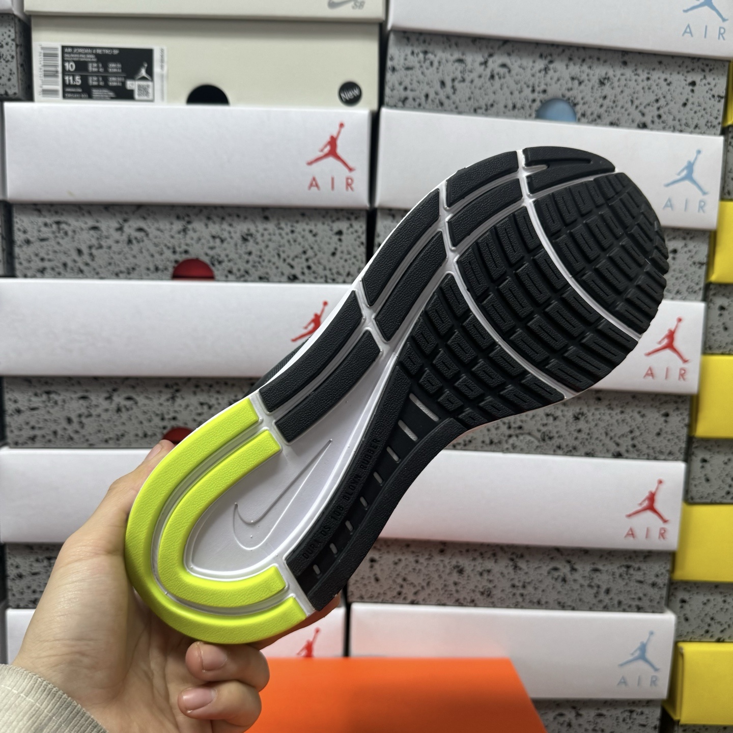 Nike ZOOM WINFLO 8 CZ6720-010 2
