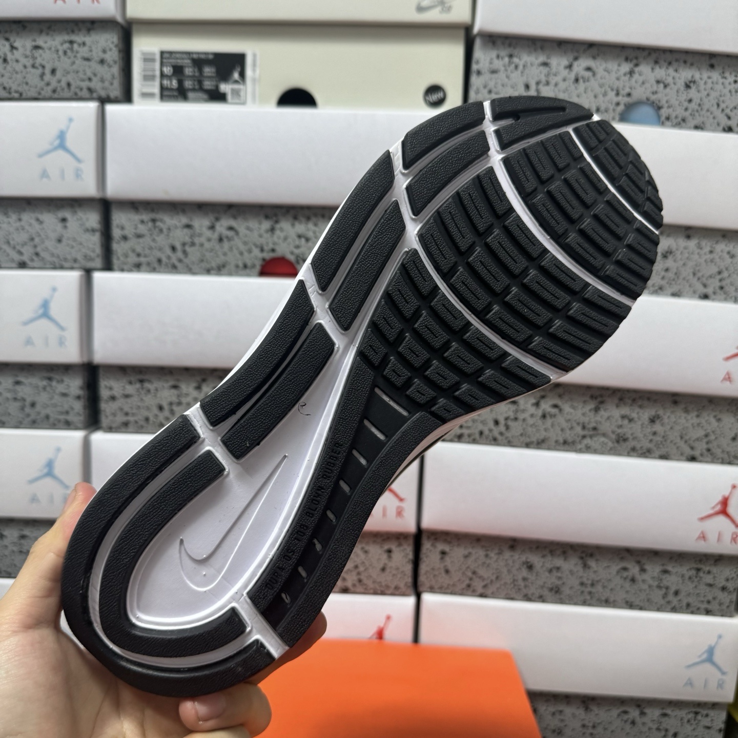 Nike ZOOM WINFLO 8 CZ6720-001 2