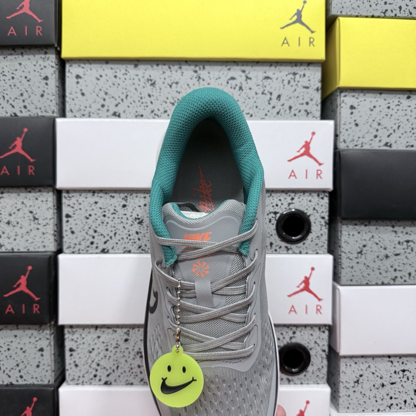 Nike AIR ALPHAZOOM FD2722-104 3