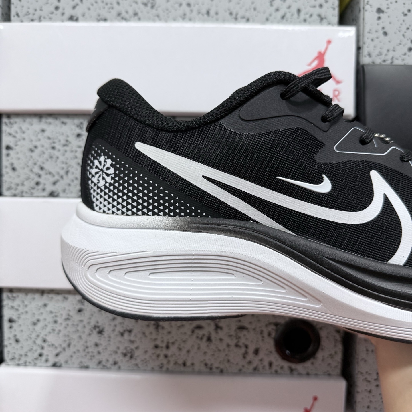 Nike AIR ALPHAZOOM FD2722-161 4