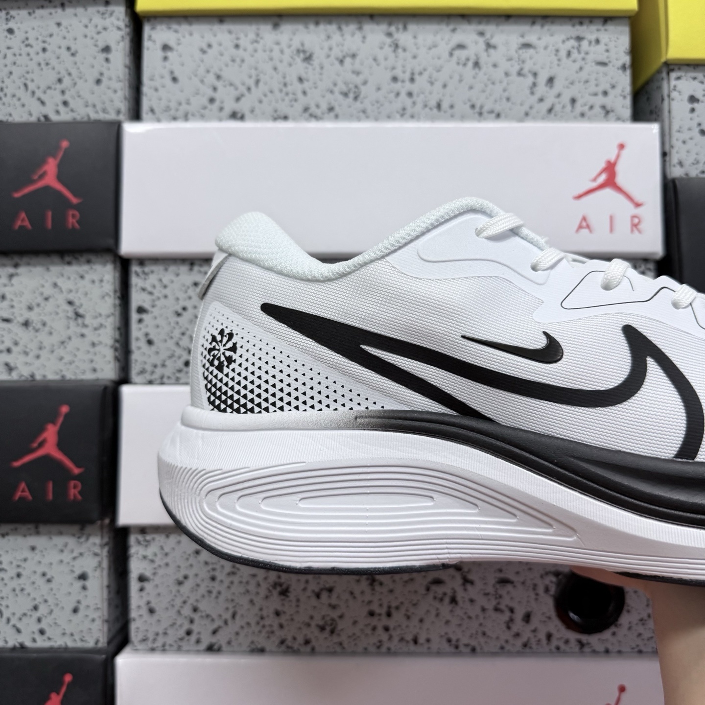 Nike AIR ALPHAZOOM FD2722-012 4