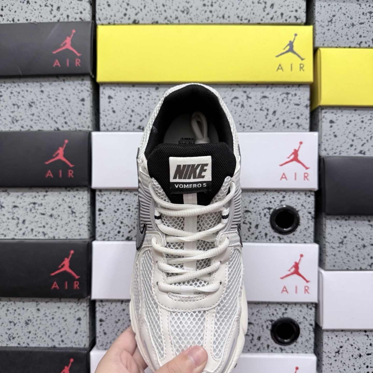 Nike Vomero5 FJ2028-001 manufacturer view 3