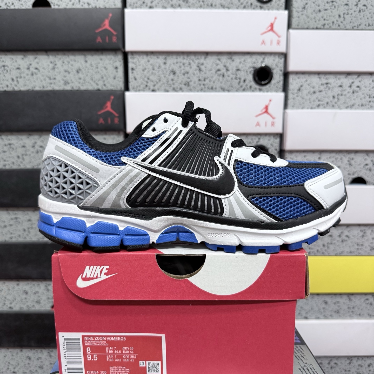 Nike Vomero5 CI1694-100